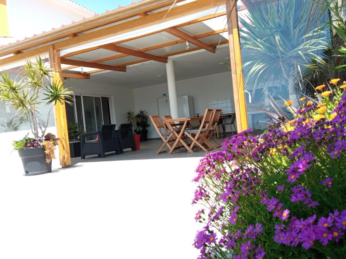 Casa D'Avo Guesthouse And Apartment Urzelina Exteriör bild