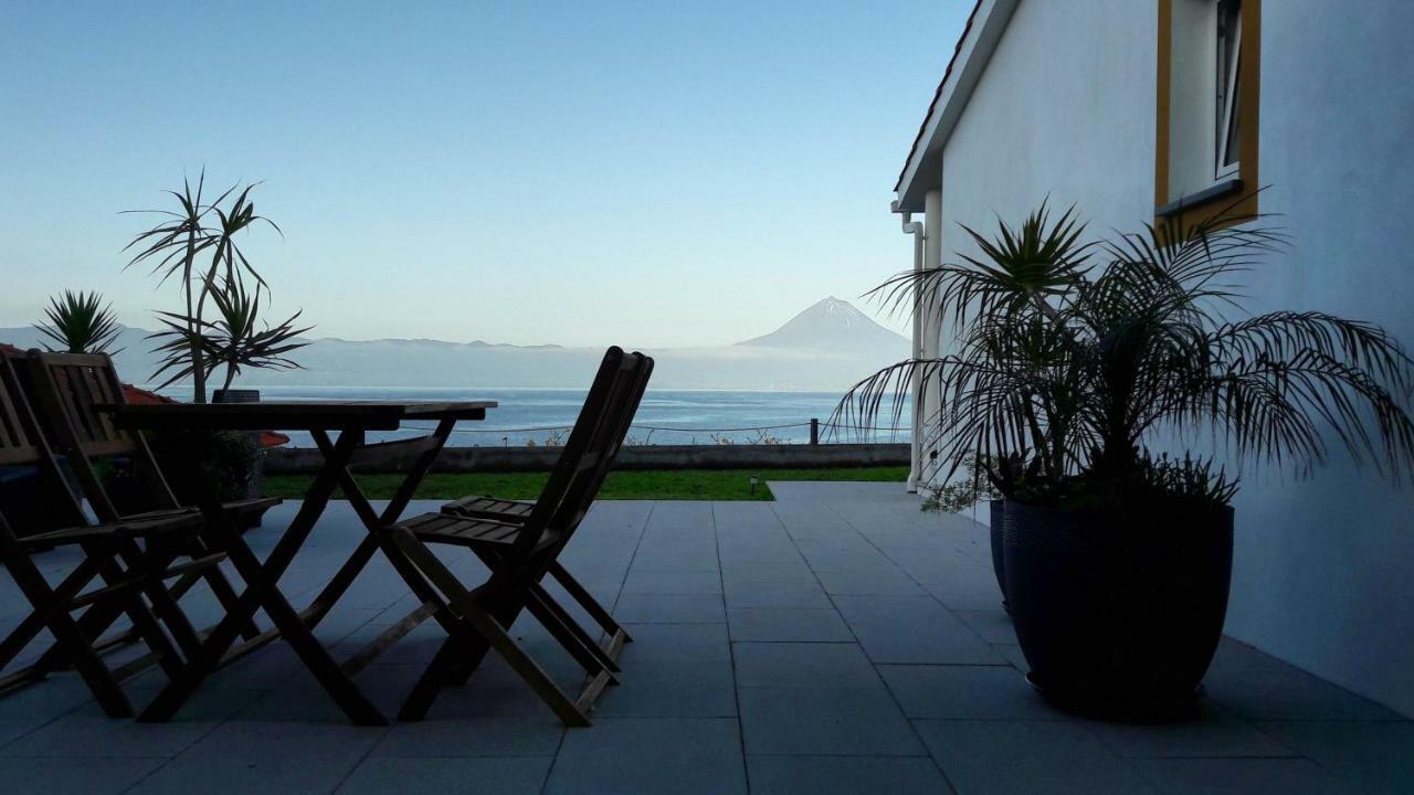 Casa D'Avo Guesthouse And Apartment Urzelina Exteriör bild